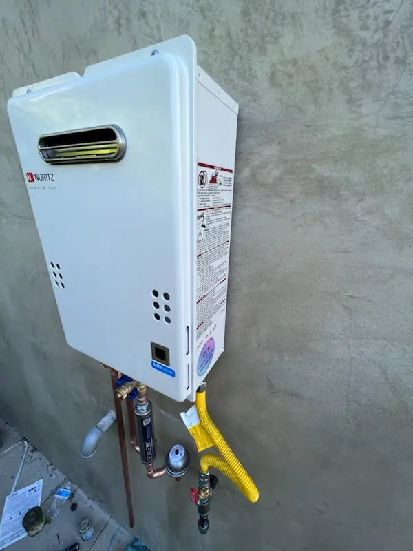 Tankless water heater installation for Pleasantside homes